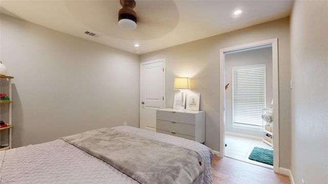 1410 Hyde Park Boulevard 104, Houston, TX 77006