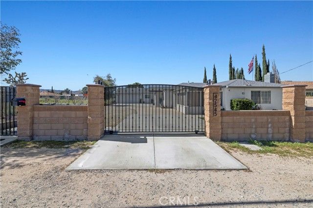 42545 30th, Lancaster, CA 93536
