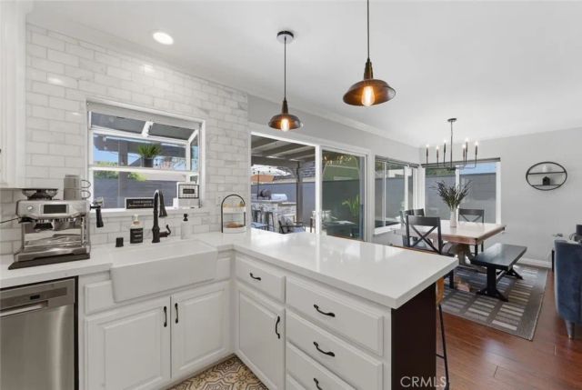 3926 Downey Court, Simi Valley, CA 93063
