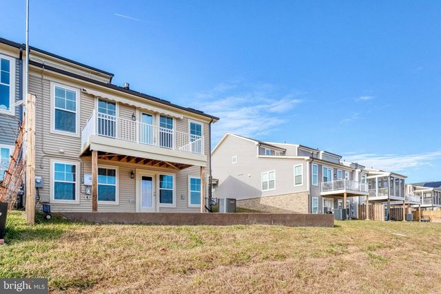 241 SMOKEBUSH DR, Stafford, VA 22554