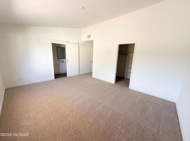 8049 S Carbury Way, Tucson, AZ 85747