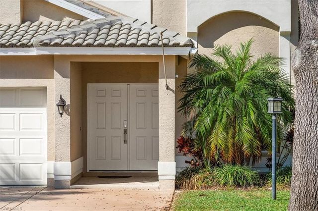 12341 Eagle Pointe CIR, Fort Myers, FL 33913