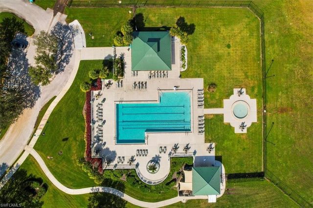 12341 Eagle Pointe CIR, Fort Myers, FL 33913