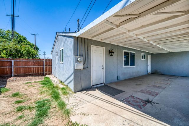 4516 N Anna Street, Fresno, CA 93726