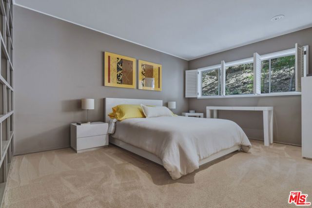 3553 Summerfield Drive, Los Angeles, CA 91423