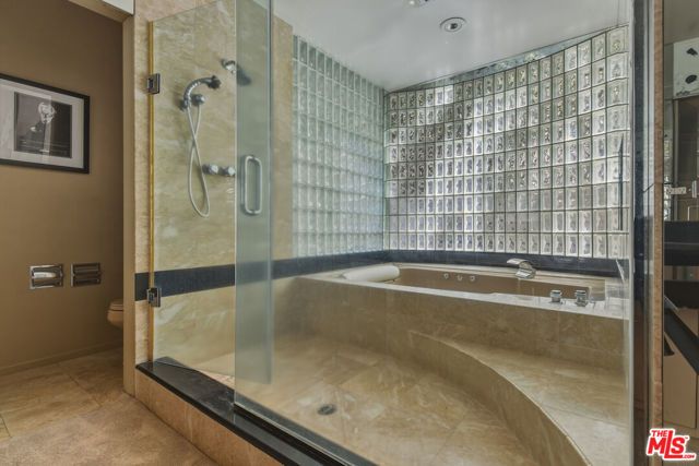 3553 Summerfield Drive, Los Angeles, CA 91423