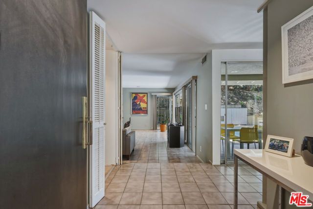 3553 Summerfield Drive, Los Angeles, CA 91423