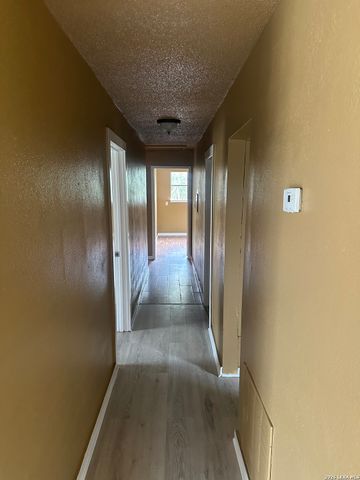 510 Riley, Seguin, TX 78155