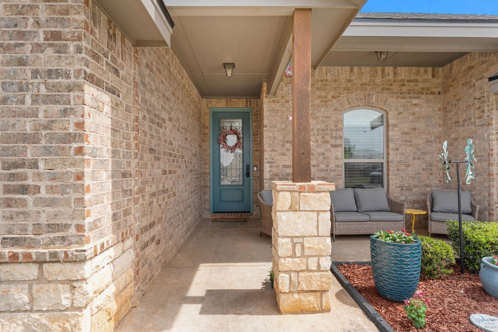 8603 Kirby Avenue, Lubbock, TX 79424