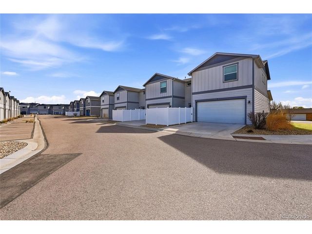 218 E Chestnut St 4, Windsor, CO 80550