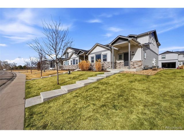 218 E Chestnut St 4, Windsor, CO 80550
