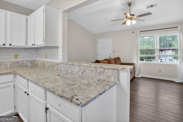 31 Sweetwater Pass, Powder Springs, GA 30127