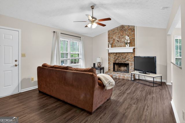 31 Sweetwater Pass, Powder Springs, GA 30127