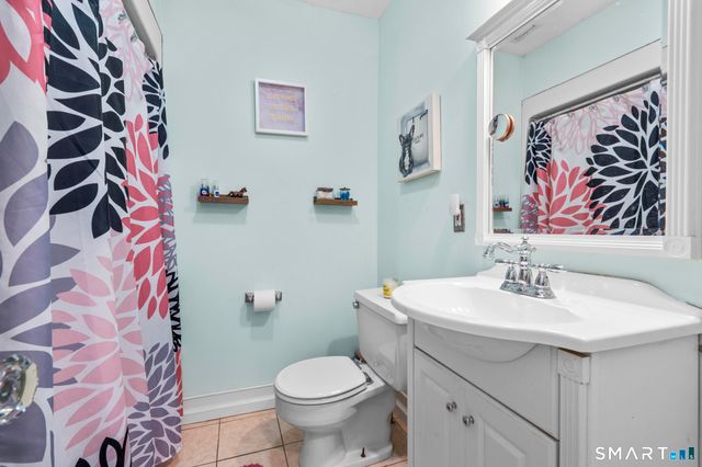 301 Buckingham Avenue, Milford, CT 06460