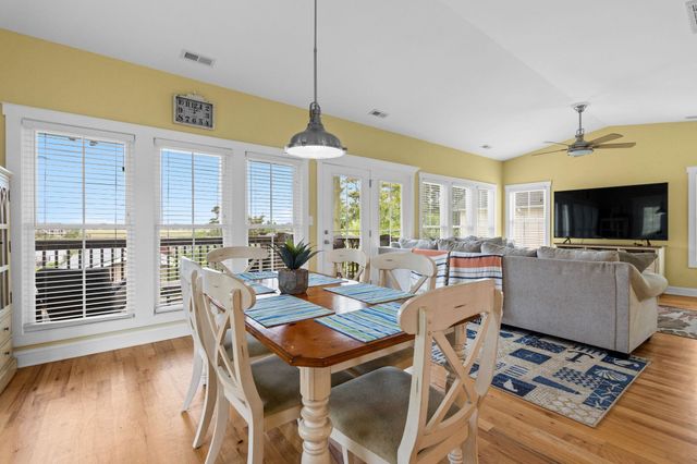 5106 E Yacht Club Dr., Oak Island, NC 28465
