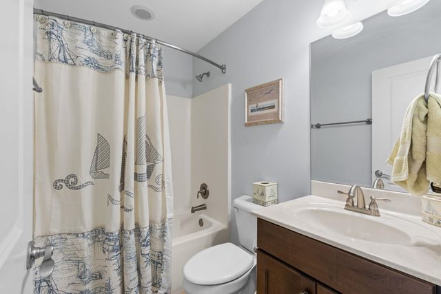 5106 E Yacht Club Dr., Oak Island, NC 28465