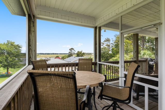 5106 E Yacht Club Dr., Oak Island, NC 28465