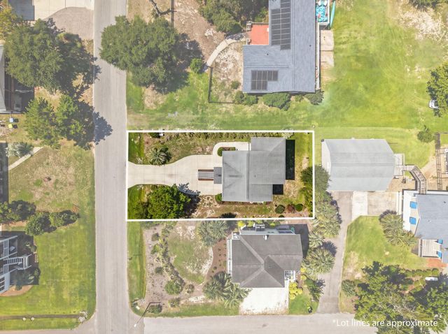 5106 E Yacht Club Dr., Oak Island, NC 28465