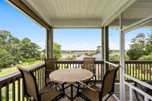 5106 E Yacht Club Dr., Oak Island, NC 28465