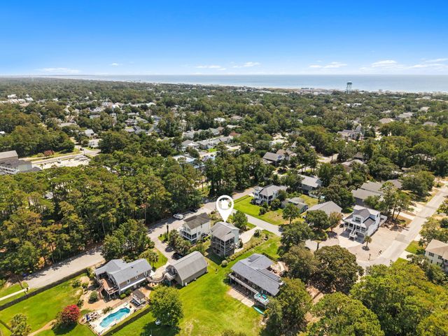 5106 E Yacht Club Dr., Oak Island, NC 28465