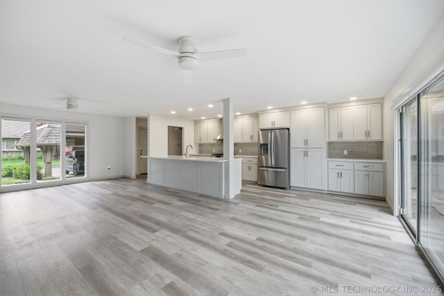 5206 S Harvard Avenue 105, Tulsa, OK 74135