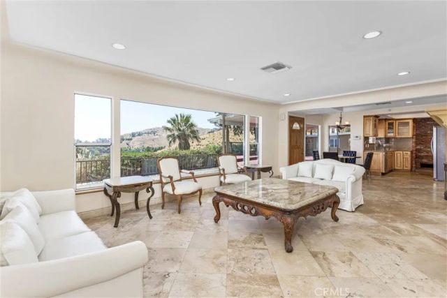 339 Edgerton Drive, San Bernardino, CA 92405