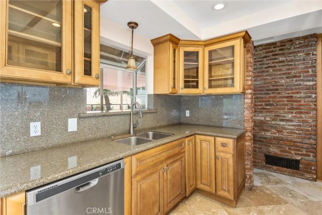 339 Edgerton Drive, San Bernardino, CA 92405