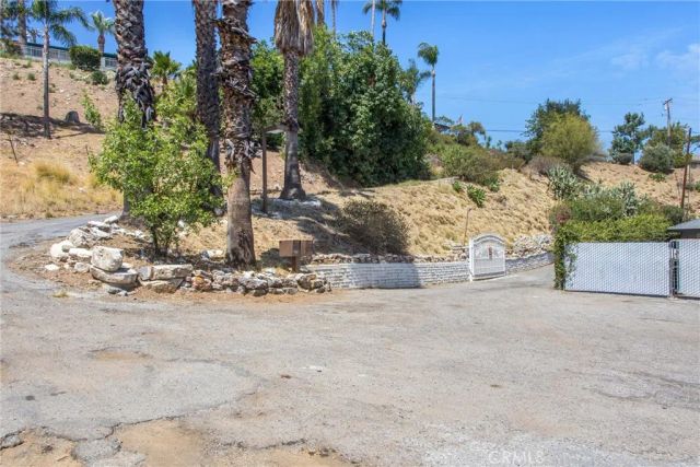 339 Edgerton Drive, San Bernardino, CA 92405