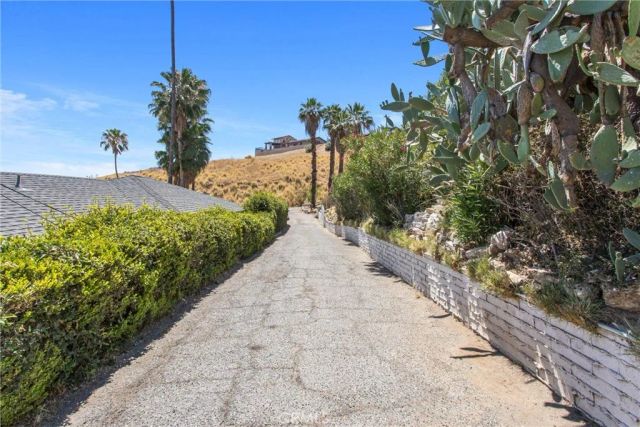 339 Edgerton Drive, San Bernardino, CA 92405
