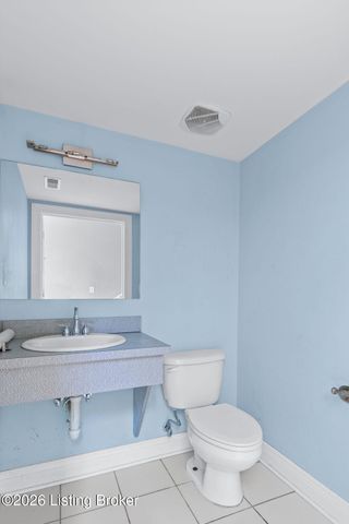 2411 Brownsboro Rd APT 101, Louisville, KY 40206