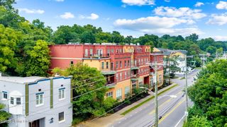2411 Brownsboro Rd APT 101, Louisville, KY 40206