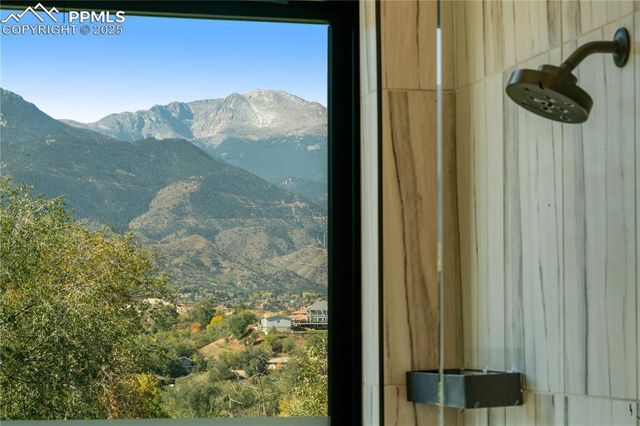 2260 Glenn Street, Colorado Springs, CO 80904