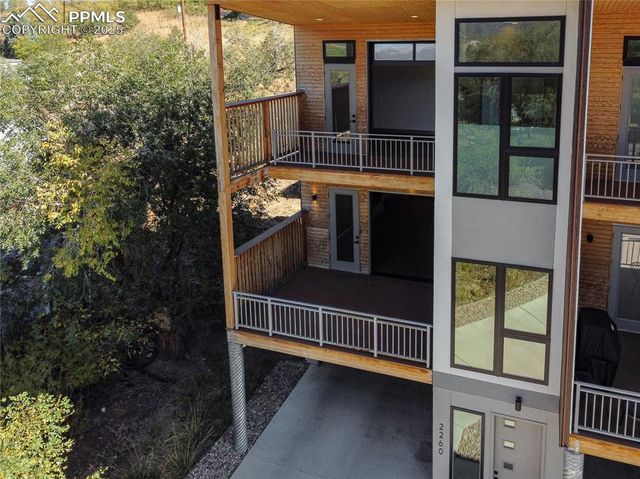 2260 Glenn Street, Colorado Springs, CO 80904