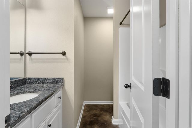 579 Crepe Myrtle Loop, Cabot, AR 72023