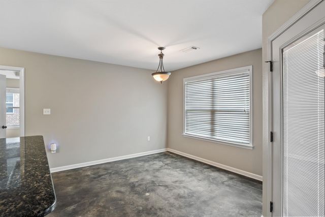 579 Crepe Myrtle Loop, Cabot, AR 72023