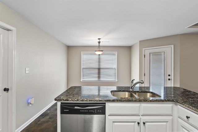 579 Crepe Myrtle Loop, Cabot, AR 72023