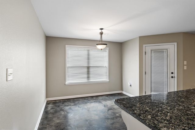 579 Crepe Myrtle Loop, Cabot, AR 72023