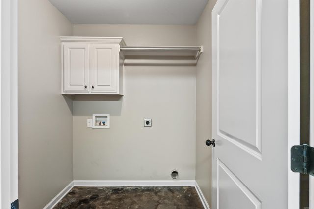 579 Crepe Myrtle Loop, Cabot, AR 72023