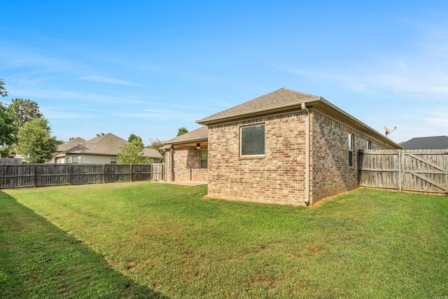 579 Crepe Myrtle Loop, Cabot, AR 72023