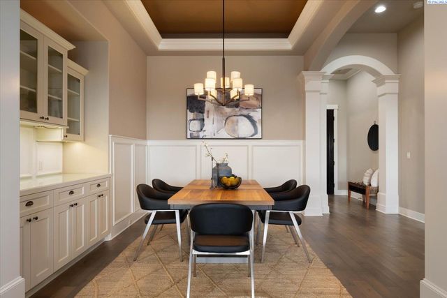 1658 Sorrento Lane, Richland, WA 99352