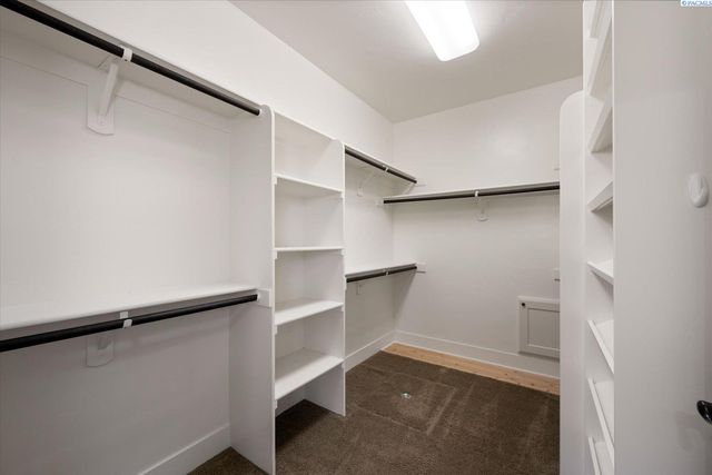 1658 Sorrento Lane, Richland, WA 99352