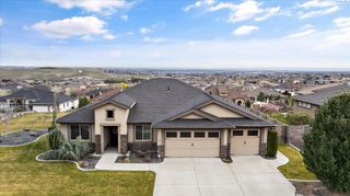 1658 Sorrento Lane, Richland, WA 99352