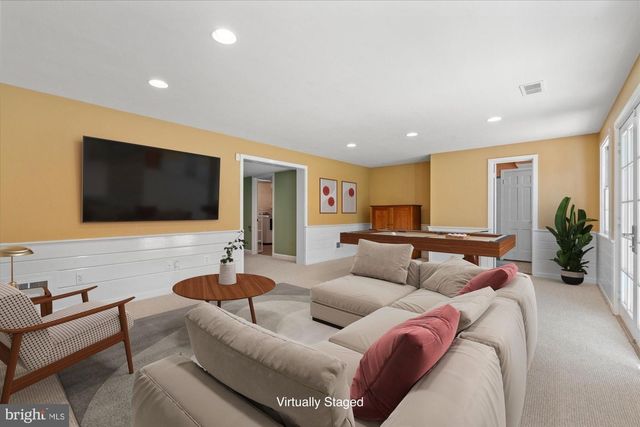 8224 KERRY CT, Chevy Chase, MD 20815