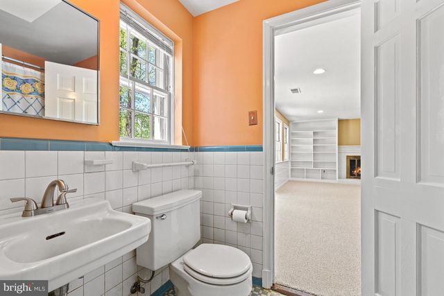 8224 KERRY CT, Chevy Chase, MD 20815