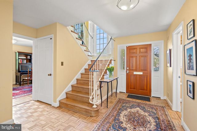 8224 KERRY CT, Chevy Chase, MD 20815