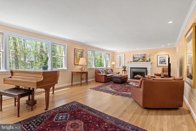 8224 KERRY CT, Chevy Chase, MD 20815
