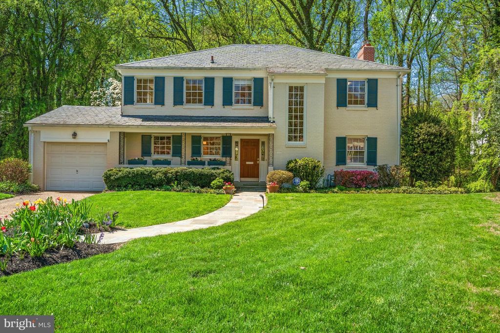 8224 KERRY CT, Chevy Chase, MD 20815