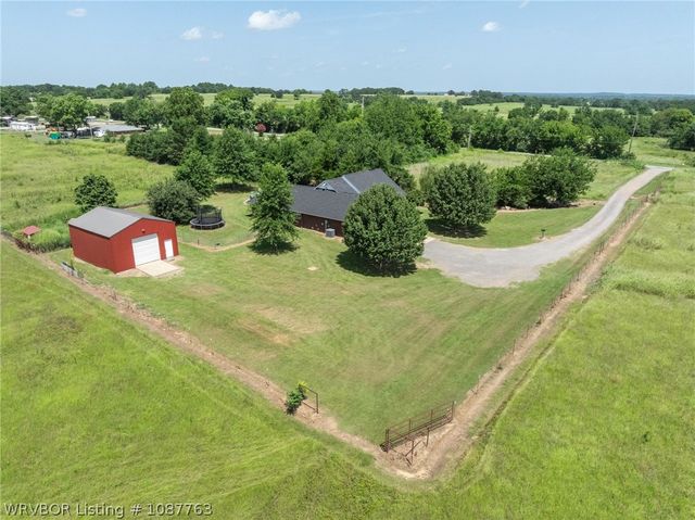 27071 Hayes Lane, Shady Point, OK 74956
