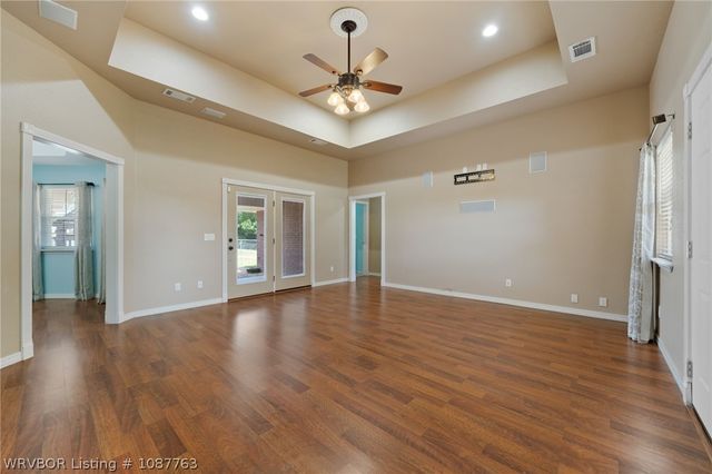 27071 Hayes Lane, Shady Point, OK 74956