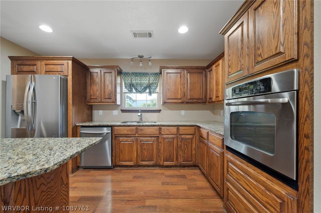 27071 Hayes Lane, Shady Point, OK 74956